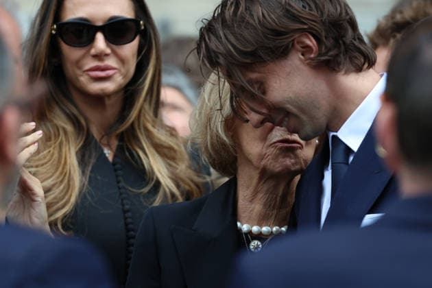 Obseques de Mathilde Favier Ã Paris Francoise Dufour et Carlo Agostinelli Obseques de Mathilde Favier Ã Paris Ã l Eglise Saint-Sulpice le 31 aout 2026. Mathilde Favier s funeral in Paris at the Church of Saint-Sulpice on August 31, 2026.  Copyright: xFabricexChasseryx