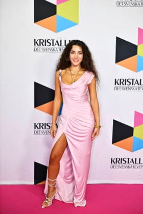 STOCKHOLM, SVERIGE 20260831 Gina Dirawi anländer pa röda mattan inför Kristallengalan pa Cirkus i Stockholm. STOCKHOLM SVERIGE x10430x *** STOCKHOLM, SWEDEN 20260831 Gina Dirawi arrives on the red carpet ahead of the Kristallen Awards at Cirkus in Stockholm STOCKHOLM, SWEDEN x10430x  Copyright: xChristinexOlsson TTx KRISTALLENGALAN 2026 uYSF4BP94lo