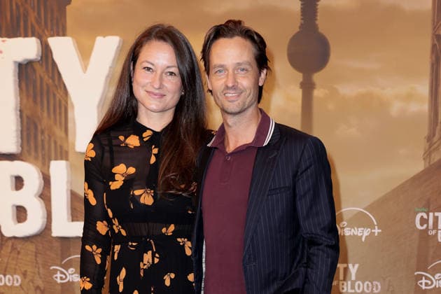 Annie Mosebach und Tom Schilling bei der City of Blood (Disney+) Serien Premiere am 31.08.2026 in Berlin Annie Mosebach and Tom Schilling attend the premiere og Hulu s City of Blood season 1 premiere on August 31, 2026 at Kino International in Berlin, Germany City of Blood Serien Premiere in Berlin