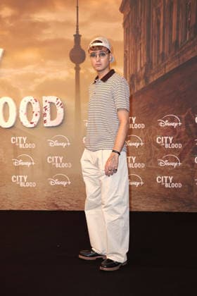 Jonas Wuttke bei der City of Blood (Disney+) Serien Premiere am 31.08.2026 in Berlin Jonas Wuttke attends the premiere og Hulu s City of Blood season 1 premiere on August 31, 2026 at Kino International in Berlin, Germany City of Blood Serien Premiere in Berlin