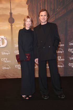 Jenny Schily und Lars Eidinger bei der City of Blood (Disney+) Serien Premiere am 31.08.2026 in Berlin Jenny Schily and Lars Eidinger attend the premiere og Hulu s City of Blood season 1 premiere on August 31, 2026 at Kino International in Berlin, Germany City of Blood Serien Premiere in Berlin