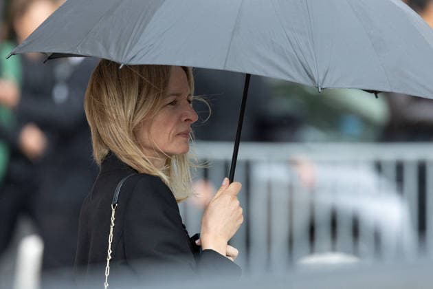 Mathilde Favier Funeral - Paris RL Delphine Arnault during the funeral of Mathilde Favier, director of public relations for Christian Dior Couture, at the Saint-Sulpice church in Paris, France, on August 31, 2026. She died in a car accident with her partner, French producer Nicolas Altmayer, on August 17, aged 57 and 61, respectively. Photo by Raphael Lafargue ABACAPRESS.COM Paris France  Copyright: xLafarguexRaphael ABACAx
