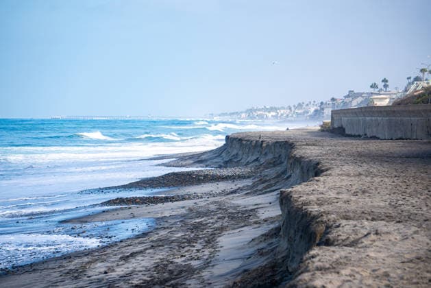 August 31, 2026, Carlsbad, California, USA: Large portions of Tamarack State Beach in Carlsbad, California, have deteriorated from pummeling waves caused by El NioÂ±o. The paid parking lot has been closed to visitors as the larger than usual waves reach five to six feet and crash over the man-made boulder barricades located at the edge. Carlsbad USA  - ZUMAg219 20260831_znp_g219_008 Copyright: xJakexLeexGreenx