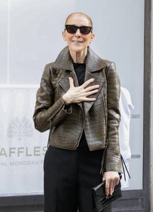 Céline Dion Céline Dion was cheered by her fans as she left the Royal Monceau hotel in Paris Céline Dion is making her grand return to the stage in Paris with a series of exceptional concerts at the Paris La Défense Arena from September 12 to October 17, 2026 Sixteen exclusive dates in September and October 2026, as well as ten dates in May 2027, promising a show that is already shaping up to be historic Paris, August 31, 2026 Marc Ausset Lacroix Bestimage Céline Dion is acclaimed by fans as she leaves the Royal Monceau luxury hotel in Paris Céline Dion is making her big return to the stage in Paris with a series of extraordinary concerts at the Paris La Défense Arena from September 12 to October 17, 2026. Sixteen exclusive dates in Septem  Copyright: xMarcxAussetxLacroixx xBestimagexMarcxAussetxLacroixx xBestimagex
