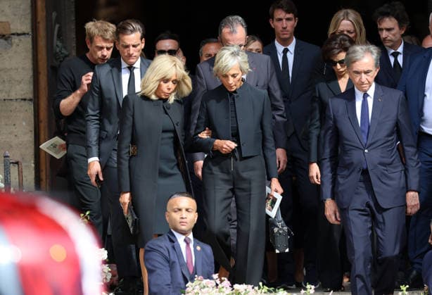 Obseques de Mathilde Favier en l™Ã glise Saint-Sulpice a Paris Obseques de Mathilde Favier en l™Ã glise Saint-Sulpice a Paris . France , Paris le 31 aout 2026 Pictures :Brigitte Macron, Helene Mercier Arnault , Bernard Arnault  Copyright: xDavidxKerx