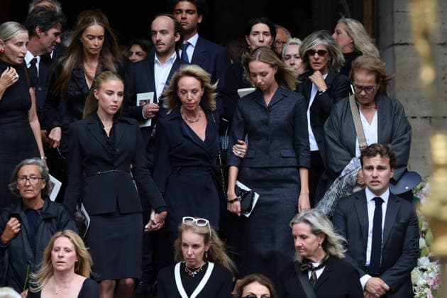 Obseques de Mathilde Favier en l™Ã glise Saint-Sulpice a Paris Obseques de Mathilde Favier en l™Ã glise Saint-Sulpice a Paris Paris,le 31 Aout 2026 Pictures : Camilla de Bourbon des Deux-Siciles et ses filles, Maria Chiara et Maria-Carolina  Copyright: xDavidxKerx