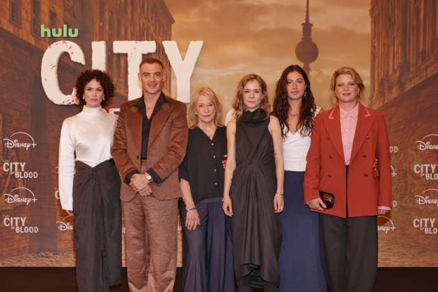City of Blood Melika Foroutan, David Schuetter, Dagmar Manzel, Lea Drinda, Soma Pysall, Joerdis Triebel Premiere City of Blood im Kino International, Berlin Datum: 31.08.2026 Copyright: xEventpress Kratschx