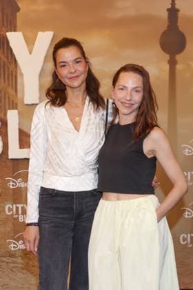 City of Blood Susan Hoecke, Katharina Schuettler Premiere City of Blood im Kino International, Berlin Datum: 31.08.2026 Copyright: xEventpress Kratschx