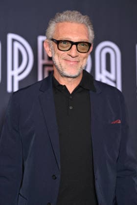 Vincent Cassel at the premiere of the film *The Opera* at the Folies Bergère in Paris on August 31, 2026. Pierre Perusseau, Bestimage. Premiere of the film *The Opera* at the Folies Bergère in Paris on August 31, 2026. Paris, France  Copyright: xPierrexPerusseaux xBestimagexPierrexPerusseaux xBestimagex