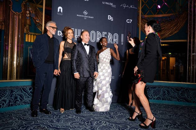 Vincent Cassel, Linda Gennari, Valentino Buzza, Mariam Battistelli, Rossy de Palma, Caterina Murino at the premiere of the film *The Opera* at the Folies Bergère in Paris on August 31, 2026. Pierre Perusseau, Bestimage. Premiere of the film *The Opera* at the Folies Bergère in Paris on August 31, 2026. Paris, France  Copyright: xPierrexPerusseaux xBestimagexPierrexPerusseaux xBestimagex