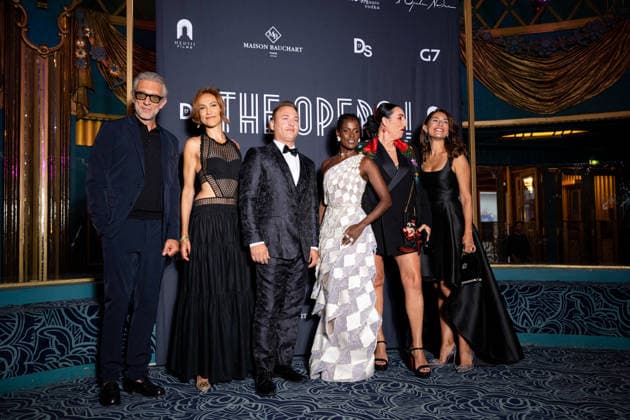 Vincent Cassel, Linda Gennari, Valentino Buzza, Mariam Battistelli, Rossy de Palma, Caterina Murino at the premiere of the film *The Opera* at the Folies Bergère in Paris on August 31, 2026. Pierre Perusseau, Bestimage. Premiere of the film *The Opera* at the Folies Bergère in Paris on August 31, 2026. Paris, France  Copyright: xPierrexPerusseaux xBestimagexPierrexPerusseaux xBestimagex