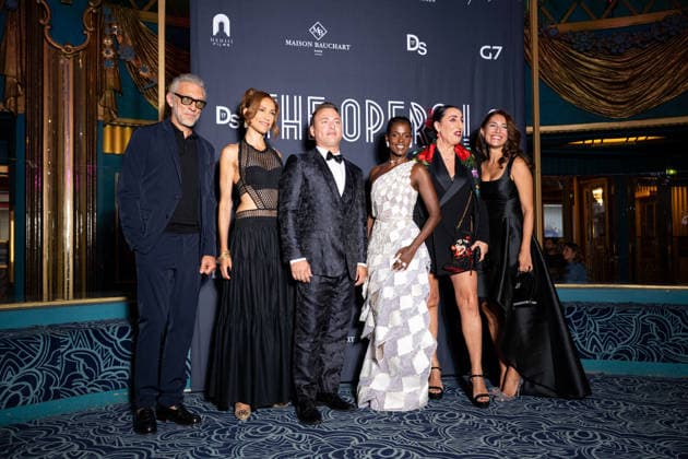 Vincent Cassel, Linda Gennari, Valentino Buzza, Mariam Battistelli, Rossy de Palma, Caterina Murino at the premiere of the film *The Opera* at the Folies Bergère in Paris on August 31, 2026. Pierre Perusseau, Bestimage. Premiere of the film *The Opera* at the Folies Bergère in Paris on August 31, 2026. Paris, France  Copyright: xPierrexPerusseaux xBestimagexPierrexPerusseaux xBestimagex