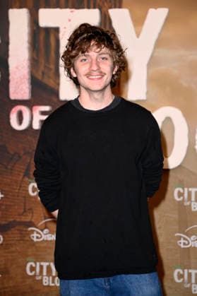 Julius Gause bei der Premiere der Hulu Original Serie City of Blood im Kino International. Berlin, 31.08.2026