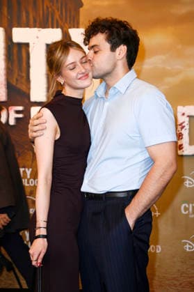 Daniel Zorn mit Laura bei der Premiere der Hulu Original Serie City of Blood im Kino International. Berlin, 31.08.2026