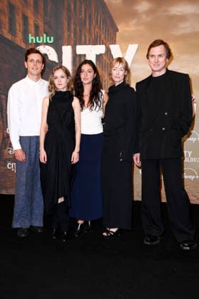 Franz Hartwig, Lea Drinda, Soma Pysall, Jenny Schily und Lars Eidinger bei der Premiere der Hulu Original Serie City of Blood im Kino International. Berlin, 31.08.2026