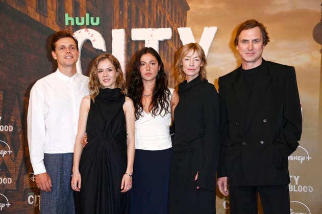 Franz Hartwig, Lea Drinda, Soma Pysall, Jenny Schily und Lars Eidinger bei der Premiere der Hulu Original Serie City of Blood im Kino International. Berlin, 31.08.2026