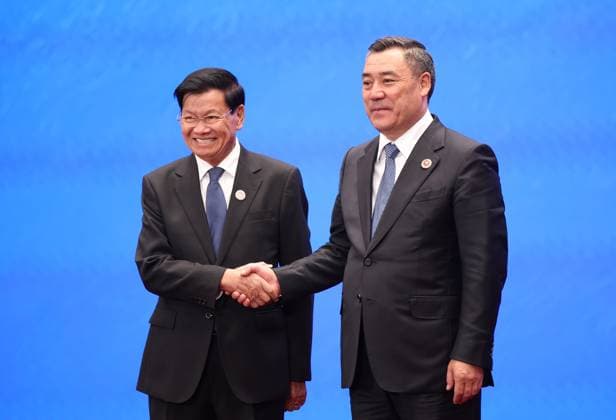Kyrgyzstan SCO Summit 9232524 01.09.2026 Lao President Thongloun Sisoulith is welcomed by Kyrgyz President Sadyr Japarov before a meeting in the Shanghai Cooperation Organization (SCO) Plus format in Bishkek, Kyrgyzstan. Petr Kovalev Sputnik Bishkek Kyrgyzstan  Copyright: xPetrxKovalevx