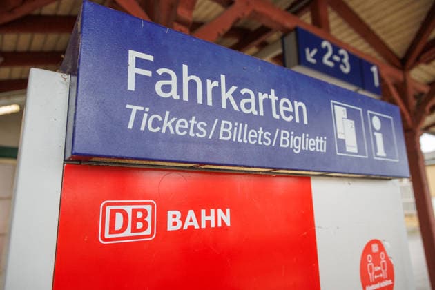 31.08.2026 - Fahrscheinautomat im Bahnhof Pasewalk Pasewalk Mecklenburg-Vorpommern Deutschland