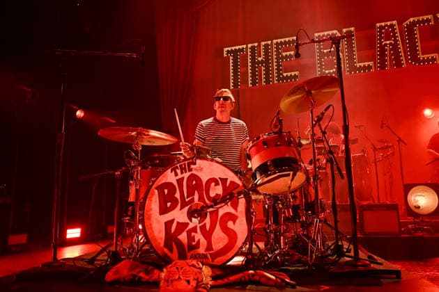 ‘The Black Keys’ performing at Eventim Apollo in London LONDON, ENGLAND - AUGUST 31: Patrick Carney of ‘The Black Keys’ performing at Eventim Apollo on August 31, 2026 in London, England. CAP MAR MAR Great Britain UK Copyright: xMartinxHarris CapitalxPicturesx