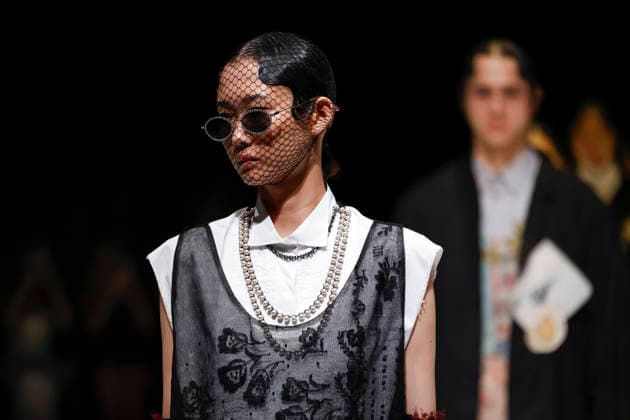 September 1, 2026, Tokyo, Japan: Models wearing fashion designer Joey Samson s collection walk down the runway during the BENCH Fashion Show Threads of Dreams , part of the Rakuten Fashion Week TOKYO 2027 Spring Summer Collection. BENCH is the largest fashion and lifestyle brand in Philippines. The fashion week runs from August 31 to September 5. Tokyo Japan  - ZUMAm191 20260901_aap_m191_002 Copyright: xRodrigoxReyesxMarinx