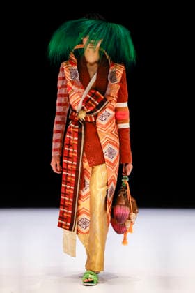 September 1, 2026, Tokyo, Japan: A model wearing fashion designer Jaggy Glarino s collection walks down the runway during the BENCH Fashion Show Threads of Dreams , part of the Rakuten Fashion Week TOKYO 2027 Spring Summer Collection. BENCH is the largest fashion and lifestyle brand in Philippines. The fashion week runs from August 31 to September 5. Tokyo Japan  - ZUMAm191 20260901_aap_m191_054 Copyright: xRodrigoxReyesxMarinx