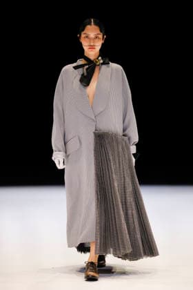 September 1, 2026, Tokyo, Japan: A model wearing fashion designer Joey Samson s collection walks down the runway during the BENCH Fashion Show Threads of Dreams , part of the Rakuten Fashion Week TOKYO 2027 Spring Summer Collection. BENCH is the largest fashion and lifestyle brand in Philippines. The fashion week runs from August 31 to September 5. Tokyo Japan  - ZUMAm191 20260901_aap_m191_046 Copyright: xRodrigoxReyesxMarinx