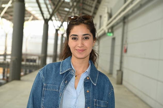 Schauspielerin Özge Delioglan posiert beim grossen Fantreffen und Preisverleihung der RTL Serie Unter Uns