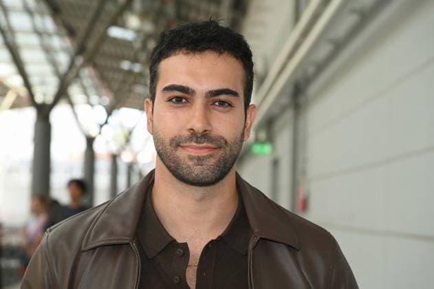 Schauspieler Metehan Demiröz posiert beim grossen Fantreffen und Preisverleihung der RTL Serie Unter Uns