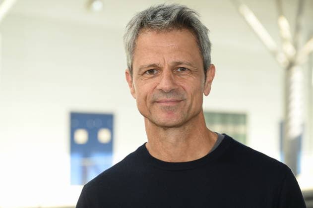 Schauspieler Jens Hajek posiert beim grossen Fantreffen und Preisverleihung der RTL Serie Unter Uns
