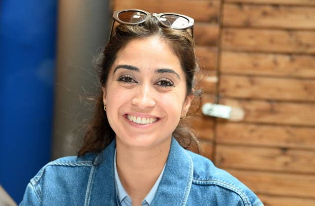 Schauspielerin Özge Delioglan posiert beim grossen Fantreffen und Preisverleihung der RTL Serie Unter Uns