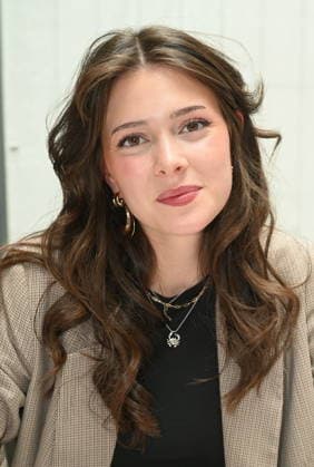 Schauspielerin Maira Kellers posiert beim grossen Fantreffen und Preisverleihung der RTL Serie Unter Uns