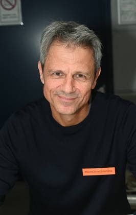 Schauspieler Jens Hajek posiert beim grossen Fantreffen und Preisverleihung der RTL Serie Unter Uns