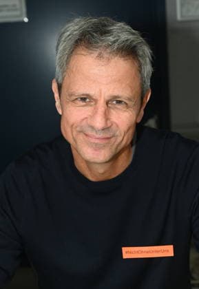 Schauspieler Jens Hajek posiert beim grossen Fantreffen und Preisverleihung der RTL Serie Unter Uns