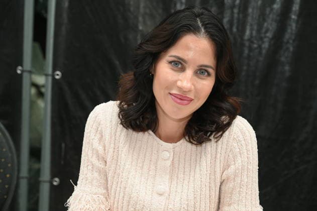 Schauspielerin Valea Katharina Scalabrino posiert beim grossen Fantreffen und Preisverleihung der RTL Serie Unter Uns