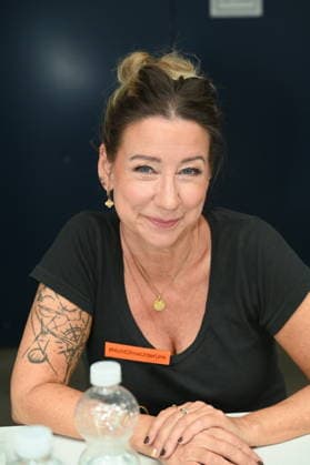 Schauspielerin Isabell Hertel posiert beim grossen Fantreffen und Preisverleihung der RTL Serie Unter Uns