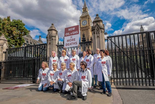 . 01 09 2026. London, United Kingdom. Scientists on Survival Demonstration Against New Gas & Oil. Scientists on Survival outside the Palace of Westminster protesting against new oil & gas. Scientists on Survival are a community that empowers, supports and facilitates scientists in any discipline to act effectively to avert imminent climate, ecological, health and societal collapse.  xMartynxWheatleyx xi-Imagesx IIM-26974-0008