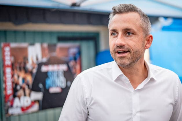Demokratiefest Haldensleben mit dem AfD-Spitzenkandidaten Ulrich Siegmund, der rund drei Stunden vor Ort teilnimmt;Wahlkampfveranstaltung AfD Demokratiefest in Haldensleben Landtagswahl Sachsen-Anhalt 2026, Haldensleben Sachsen-Anhalt Deutschland Schützenhaus der Schützengilde *** Haldensleben Democracy Festival featuring AfD lead candidate Ulrich Siegmund, who will be on site for about three hours; AfD campaign event at the Democracy Festival in Haldensleben; 2026 Saxony-Anhalt state election; Haldensleben, Saxony-Anhalt, Germany; the Schützenhaus of the Schützengilde