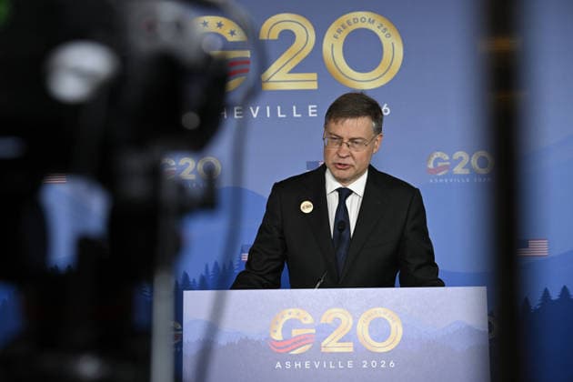 G20 summit of the Finance Ministers and Central Bank Governors Meeting in Asheville ASHEVILLE, USA - SEPTEMBER 1: Latvian Commissioner Valdis Dombrovskis speaks during the second day of the G20 summit of the Finance Ministers and Central Bank Governors Meeting at the Omni Grove Park Inn in Asheville, NC, United States on September 01, 2026 Peter Zay Anadolu North Carolina United States. Editorial use only. Please get in touch for any other usage.  Copyright: x2026xAnadoluxPeterxZayx