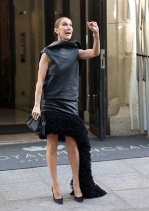 Celebrity, Celine Dion in Paris #3 CÃ line Dion leaves her apartment in Paris for the rehearsals of her shows CÃ line Dion leaves her apartment in Paris for the rehearsals of her shows in Paris, France on September 1, 2026  Copyright: xDidierxFereyx