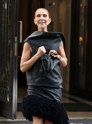 Celebrity, Celine Dion in Paris #3 CÃ line Dion leaves her apartment in Paris for the rehearsals of her shows CÃ line Dion leaves her apartment in Paris for the rehearsals of her shows in Paris, France on September 1, 2026  Copyright: xDidierxFereyx