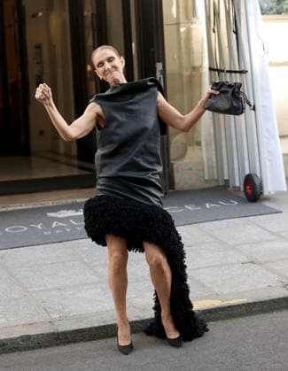 Celebrity, Celine Dion in Paris #3 CÃ line Dion leaves her apartment in Paris for the rehearsals of her shows CÃ line Dion leaves her apartment in Paris for the rehearsals of her shows in Paris, France on September 1, 2026  Copyright: xDidierxFereyx