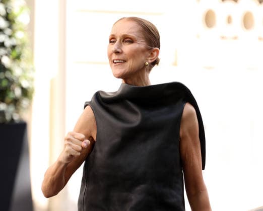 Celebrity, Celine Dion in Paris #3 CÃ line Dion leaves her apartment in Paris for the rehearsals of her shows CÃ line Dion leaves her apartment in Paris for the rehearsals of her shows in Paris, France on September 1, 2026  Copyright: xDidierxFereyx