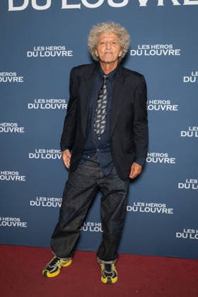 Les Heros Du Louvre Premiere - Paris AJ French director Elie Chouraqui attend the photocell of the « Les Heros Du Louvre » Paris Premiere at Cinema l Arlequin on September 1, 2026 in Paris, France. Photo by Alexis Jumeau ABACAPRESS.COM Paris France  Copyright: xJumeauxAlexis ABACAx