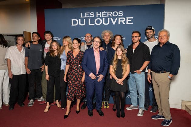 Les Heros Du Louvre Premiere - Paris AJ Fantine Guyot, French actress Julia de Nunez, French actor Kad Merad,Belgian actress Marie Gillain, French director Elie Chouraqui and French actor Jean-Hugues Anglade attend the photocell of the « Les Heros Du Louvre » Paris Premiere at Cinema l Arlequin on September 1, 2026 in Paris, France. Photo by Alexis Jumeau ABACAPRESS.COM Paris France  Copyright: xJumeauxAlexis ABACAx