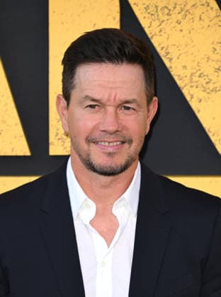 ˜By Any Means™ Los Angeles Premiere Mark Wahlberg arriving to the By Any Means Los Angeles premiere held at the Paramount Theatre on September 1, 2026 in Los Angeles, CA. Los Angeles Paramount Theatre California USA Copyright: xLeexWattx xAFF-USA.COMx