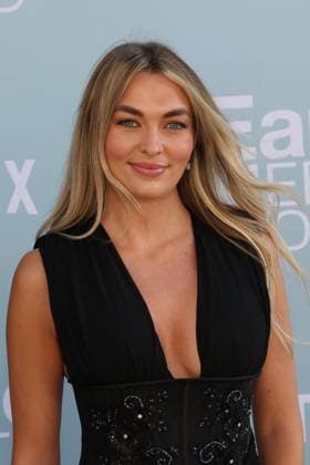 Premiere of Netflix s Earl Meets World Los Angeles Premiere of Netflix s Earl Meets World on September 01, 2026 Credit: AdMedia. 01 Sep 2026 Pictured: Joely Live.  Copyright: xThexMegaxAgencyxAdMediax xMEGAx