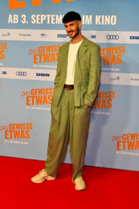 ABB GEWISSEETWAS- Kevin Schaefer zu Gast auf dem roten Teppich bei der NRW Kino Film Premiere Das gewisse Etwas im Kino Cinedom am 01.SEPTEMBER 2026 in Koeln NRW Deutschland *** ABB Das gewisse Etwas : Kevin Schaefer makes a guest appearance on the red carpet at the NRW Kino film premiere of Das gewisse Etwas at the Cinedom movie theater on September 1, 2026, in Cologne, North Rhine-Westphalia, Germany
