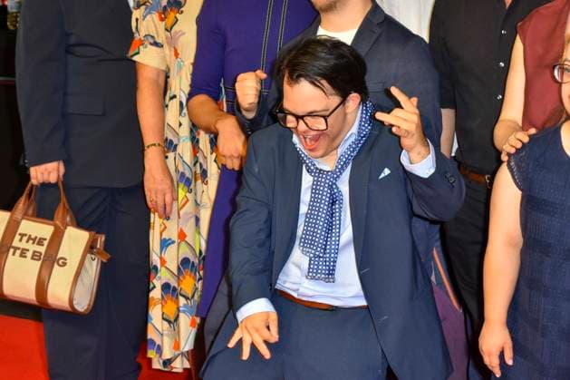 ABB GEWISSEETWAS- Frangiskos Kakoulakis zu Gast auf dem roten Teppich bei der NRW Kino Film Premiere Das gewisse Etwas im Kino Cinedom am 01.SEPTEMBER 2026 in Koeln NRW Deutschland *** ABB GEWISSEETWAS: Frangiskos Kakoulakis as a guest on the red carpet at the NRW Kino film premiere of *Das gewisse Etwas* at the Cinedom cinema on September 1, 2026, in Cologne, North Rhine-Westphalia, Germany