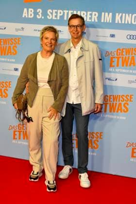 ABB GEWISSEETWAS- Biggi Lechtermann mit Ingo Kersting zu Gast auf dem roten Teppich bei der NRW Kino Film Premiere Das gewisse Etwas im Kino Cinedom am 01.SEPTEMBER 2026 in Koeln NRW Deutschland