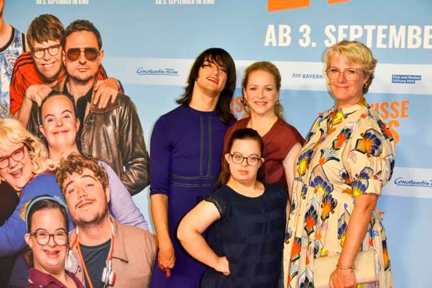 ABB GEWISSEETWAS- Jasmin Schwiers, Antonia Riet , Linn Bade, Viola Jaeger, zu Gast auf dem roten Teppich bei der NRW Kino Film Premiere Das gewisse Etwas im Kino Cinedom am 01.SEPTEMBER 2026 in Koeln NRW Deutschland